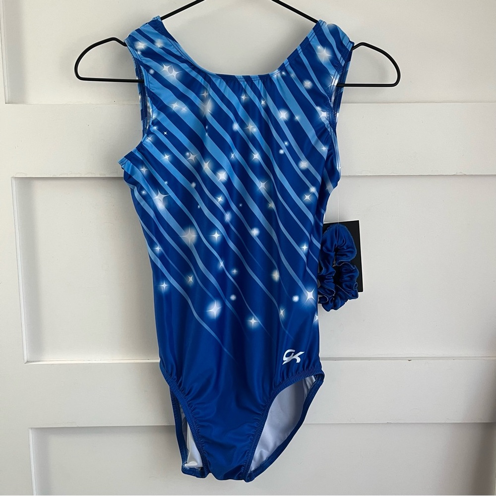 GK | NWT Shimmering Lights Blue & White Training Leotard with Scrunchie sz AM